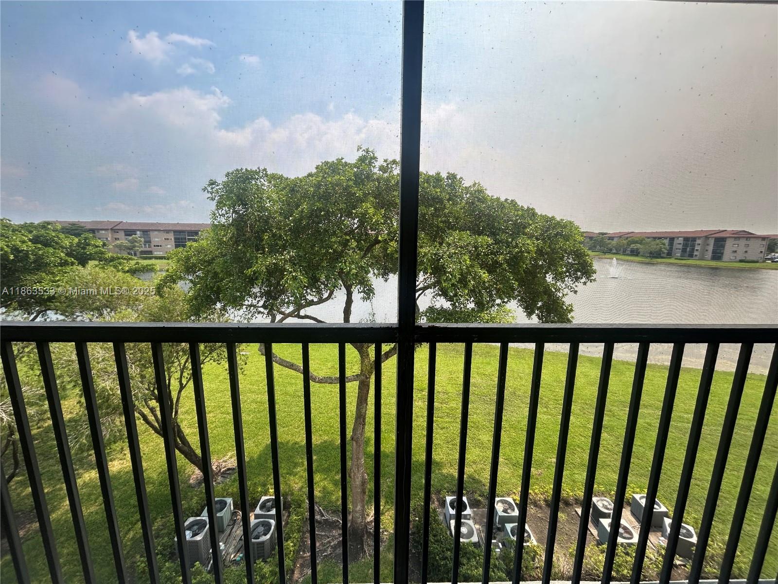 SUFFOLK AT CENTURY VILLAGE - Residential