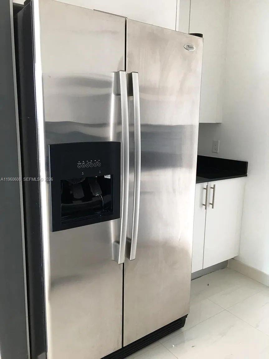 INFINITY AT BRICKELL COND - Residential