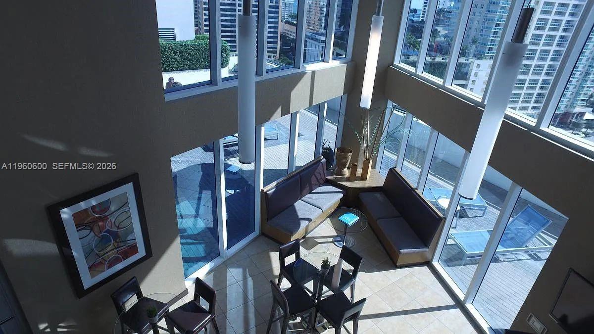 INFINITY AT BRICKELL COND - Residential