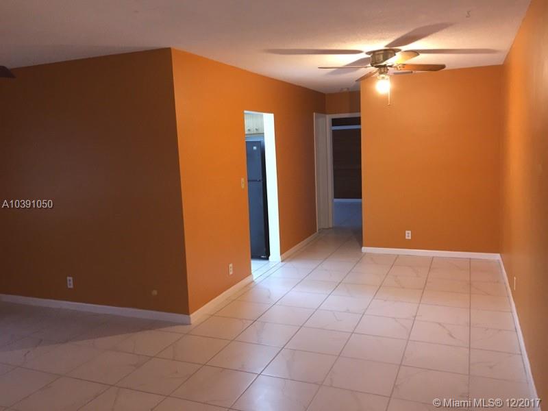Impact Windows! Spacious and Spotless! Half of Duplex in a Quiet Mature Neighborhood, Surrounded by Single
Family Houses. Tile Throughout, Indoor Laundry, Large Living Room and Bed Rooms!