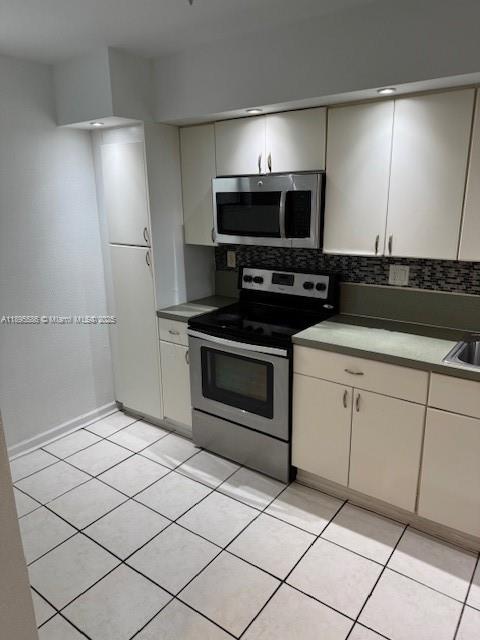 ISLAND SHORES CONDO - Residential Lease