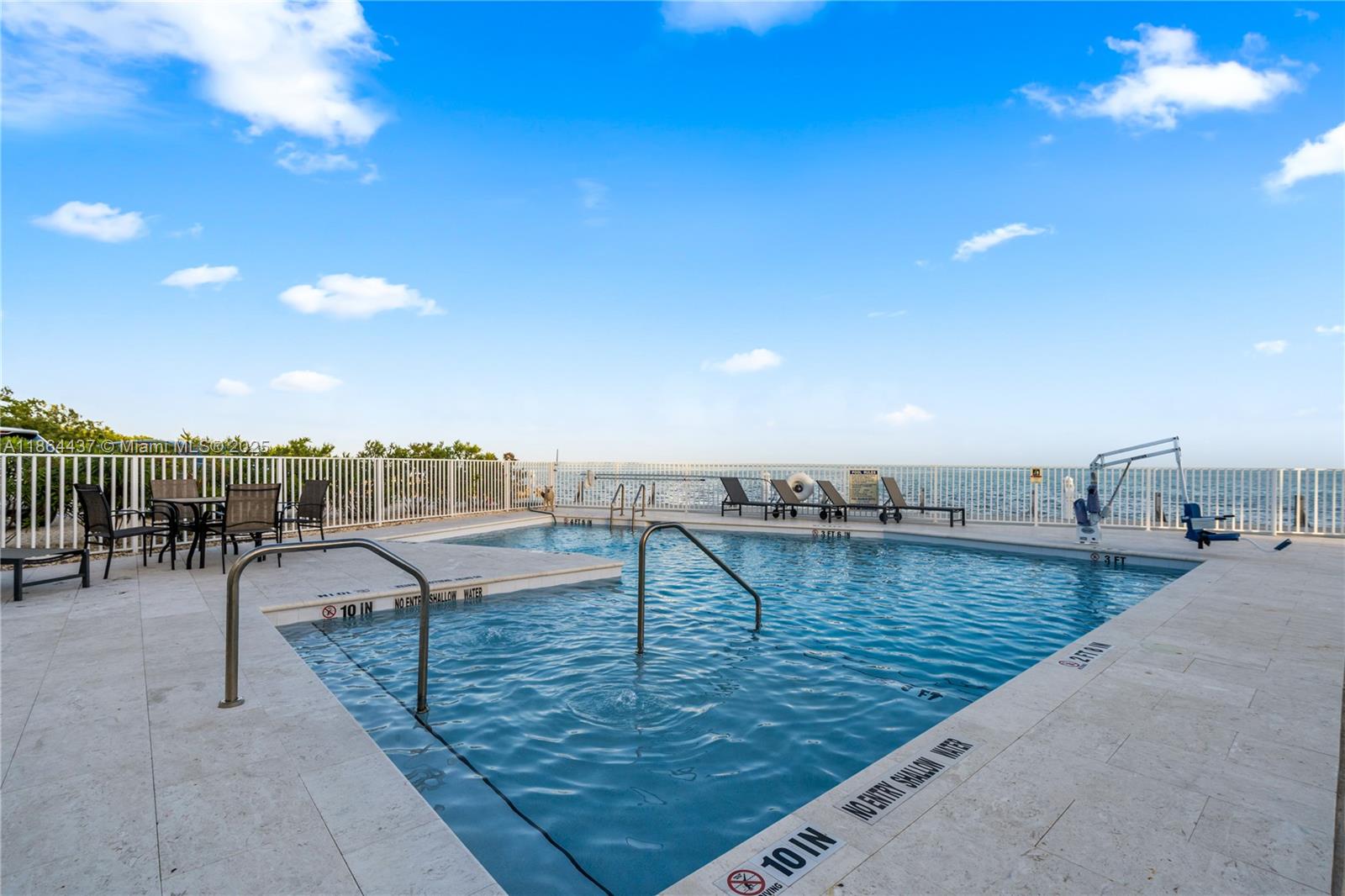 Windy Cove - Residential