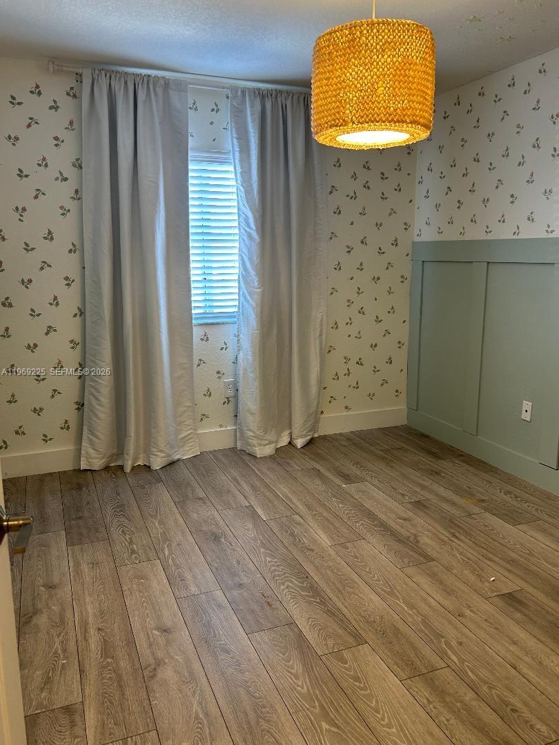 LAKES BY THE BAY JAY - Residential Lease