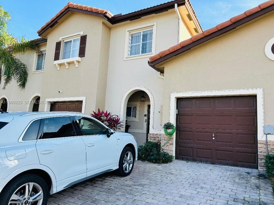 Beautiful and spacious 2 bedroom, 2.5 bath, 1 car garage townhouse located in The Courts, within the desirable community of Isles of Bayshore in Cutler Bay. This gated community offers a wide range amenities, including a swimming pool, clubhouse, fitness center, walking path, scenic lakes and more.
Conveniently situated near U.S.1, shopping centers, Lakes by the Bay Park, and Black Point Marina.

The second bedroom will be painted the same color as the rest of the house.