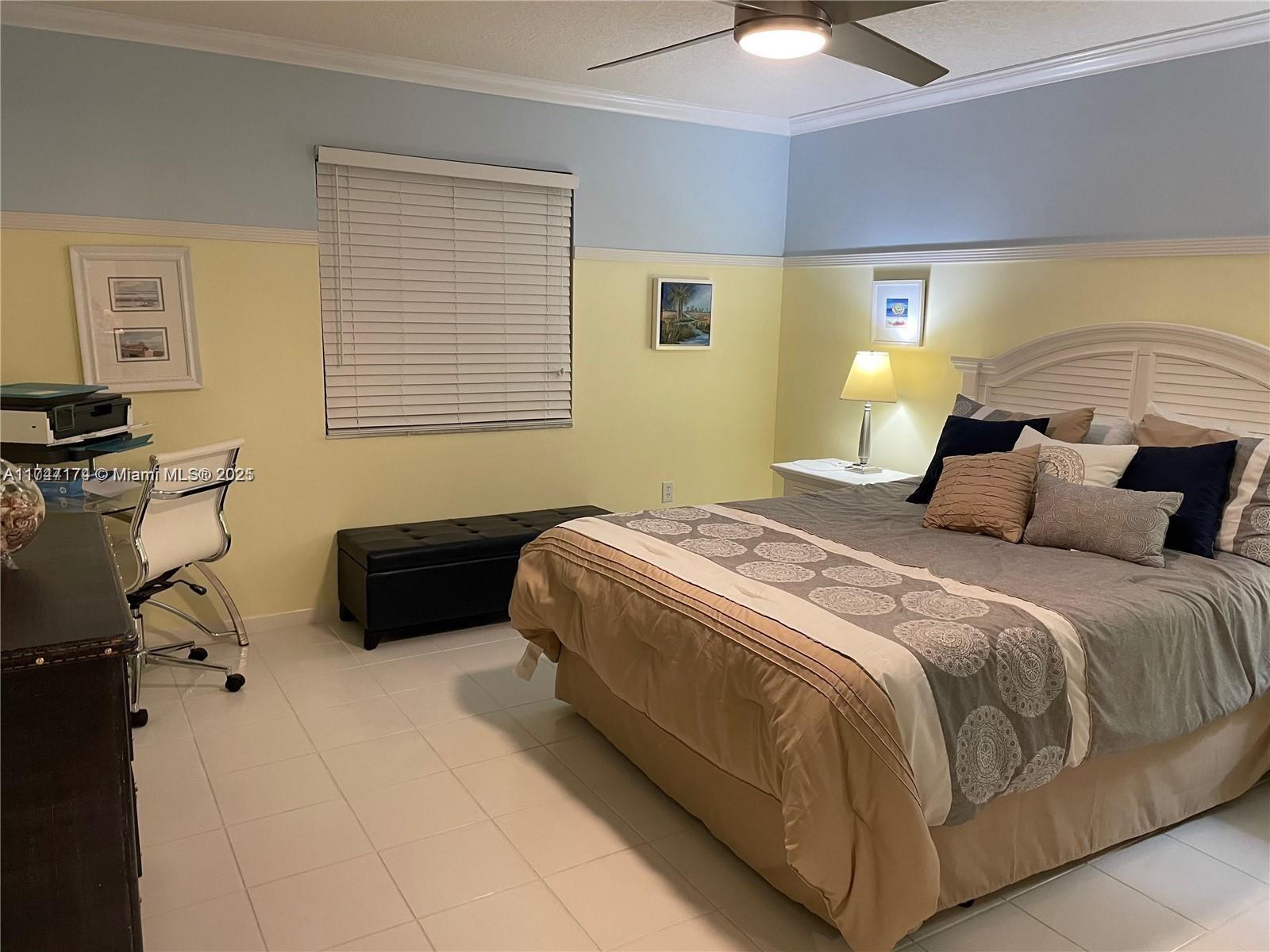 LAKEWOOD AT PALM BEACH CO - Residential