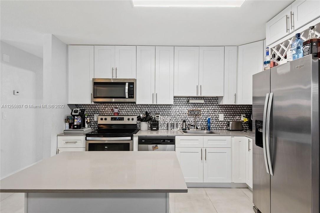 PLANTATION PARK FIFTH ADD - Residential Lease