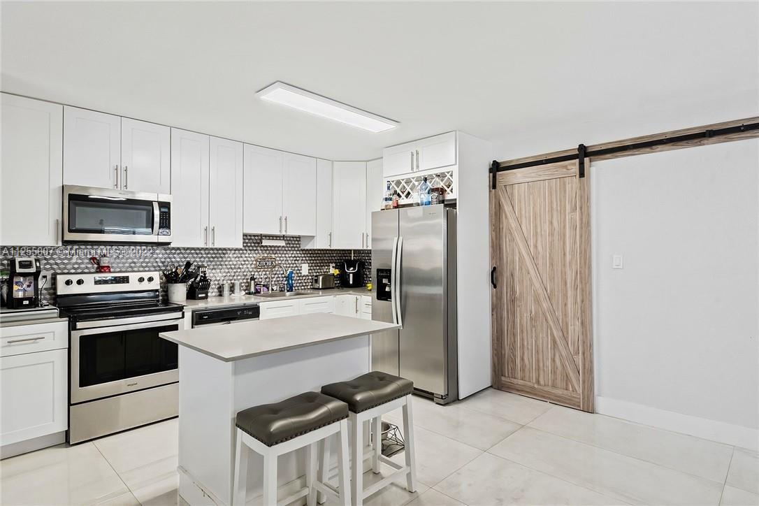 PLANTATION PARK FIFTH ADD - Residential Lease