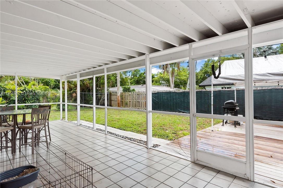 PLANTATION PARK FIFTH ADD - Residential Lease