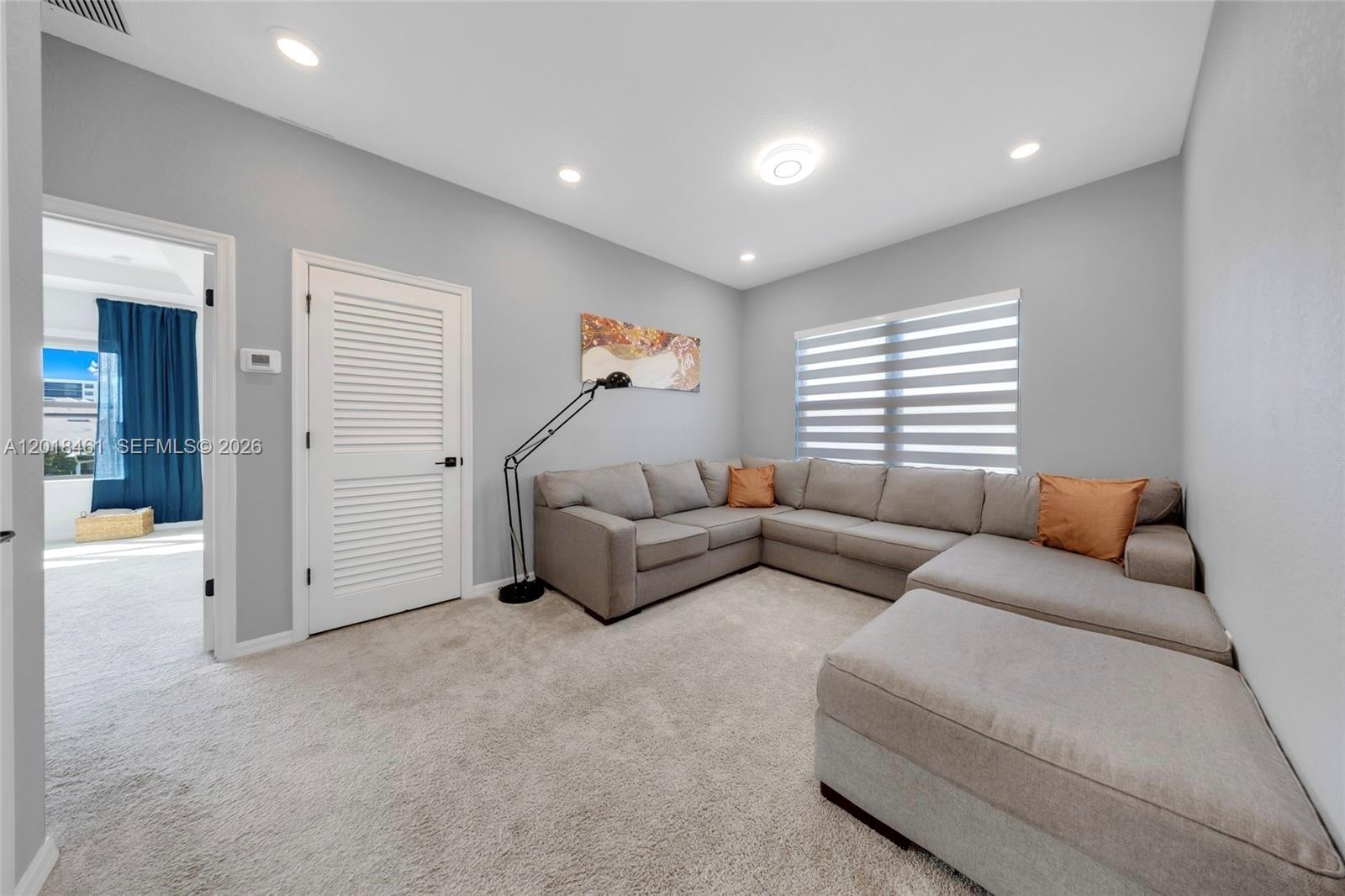 OAK TREE PROPERTY REDEVEL - Residential