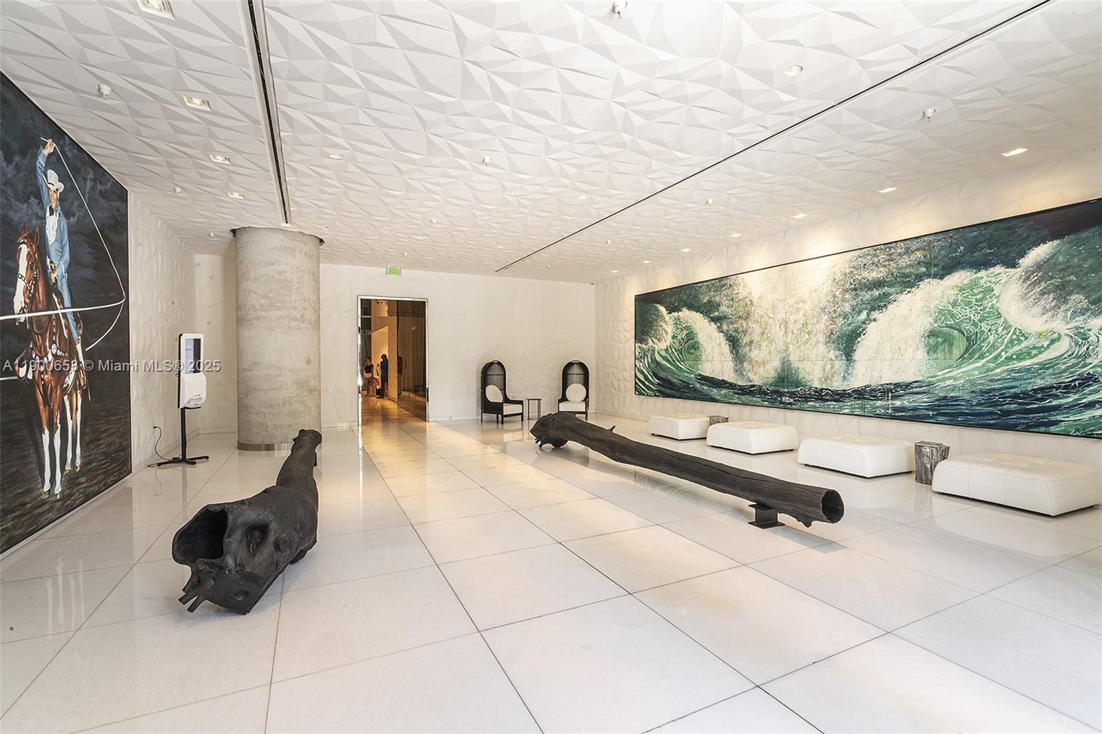 1300 S Miami Ave 2211