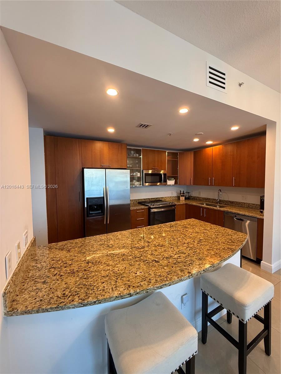 OCEAN MARINE YACHT CLUB C - Residential
