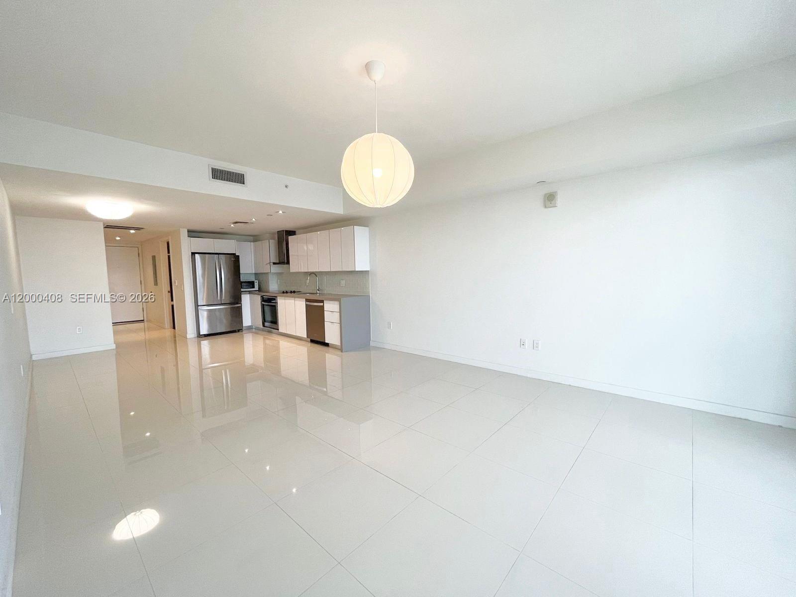 CANVAS CONDO - Residential Lease