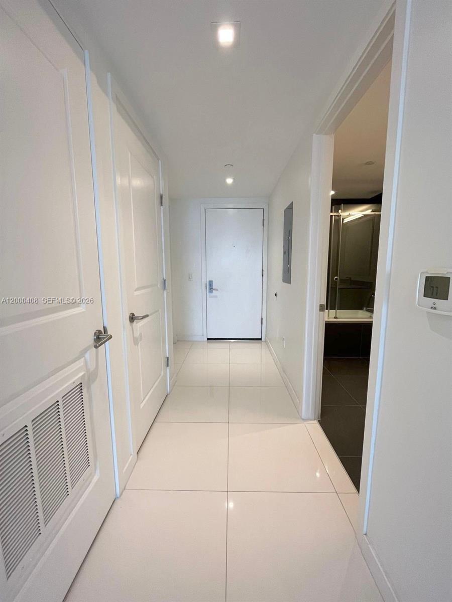 1600 NE 1st Ave 3103