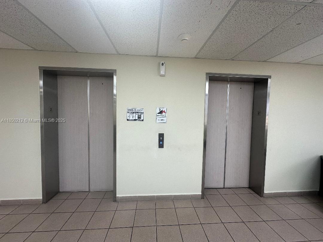 2100 W 76th St 313
