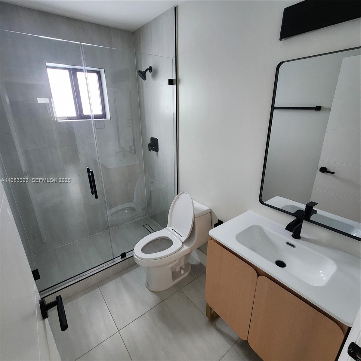 WOODMERE - Residential Lease