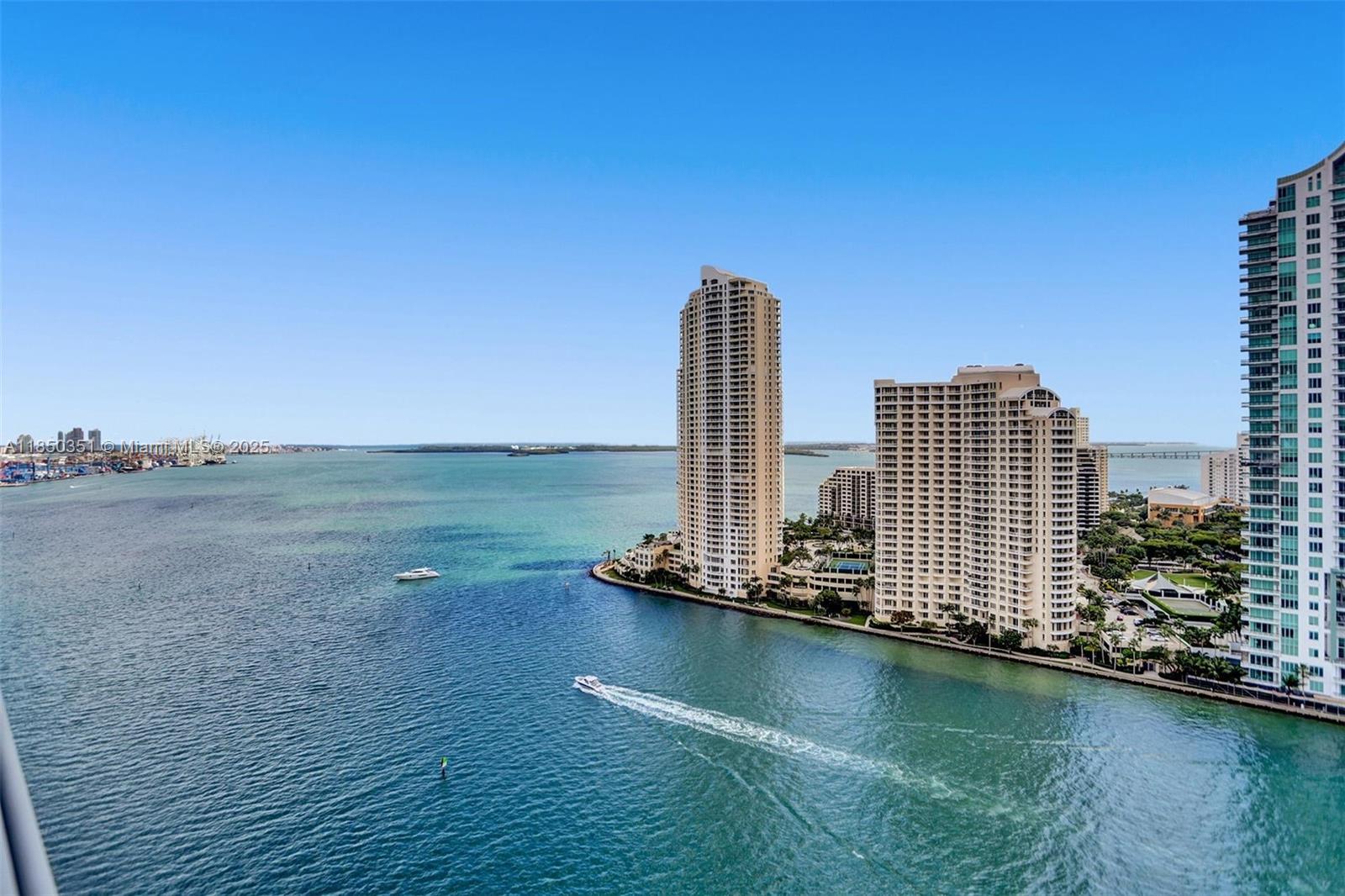 335 S Biscayne Blvd 2501