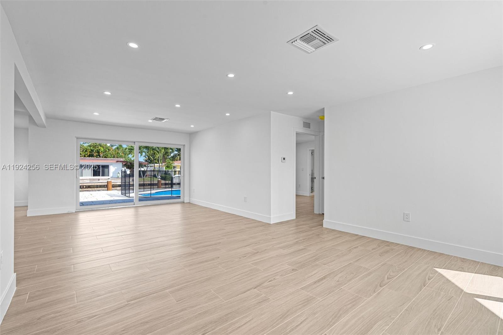 CYPRESS HARBOR 2ND SEC - Residential