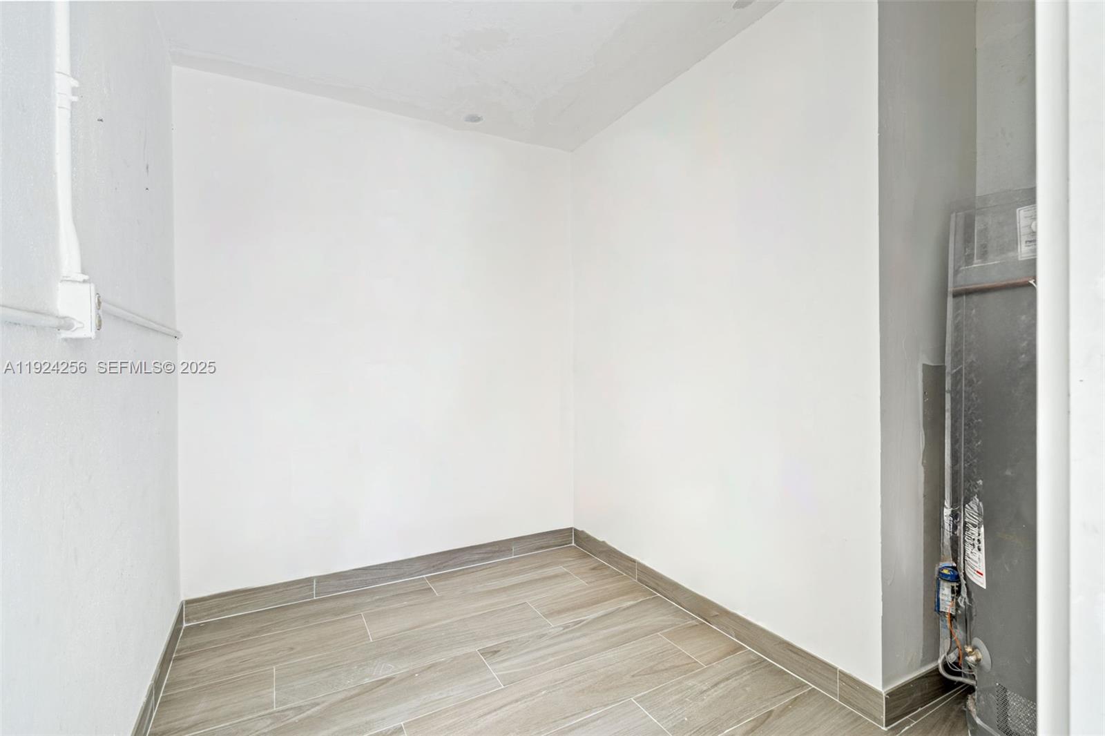 CYPRESS HARBOR 2ND SEC - Residential