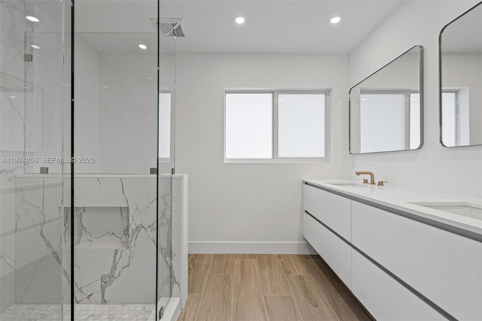 CYPRESS HARBOR 2ND SEC - Residential