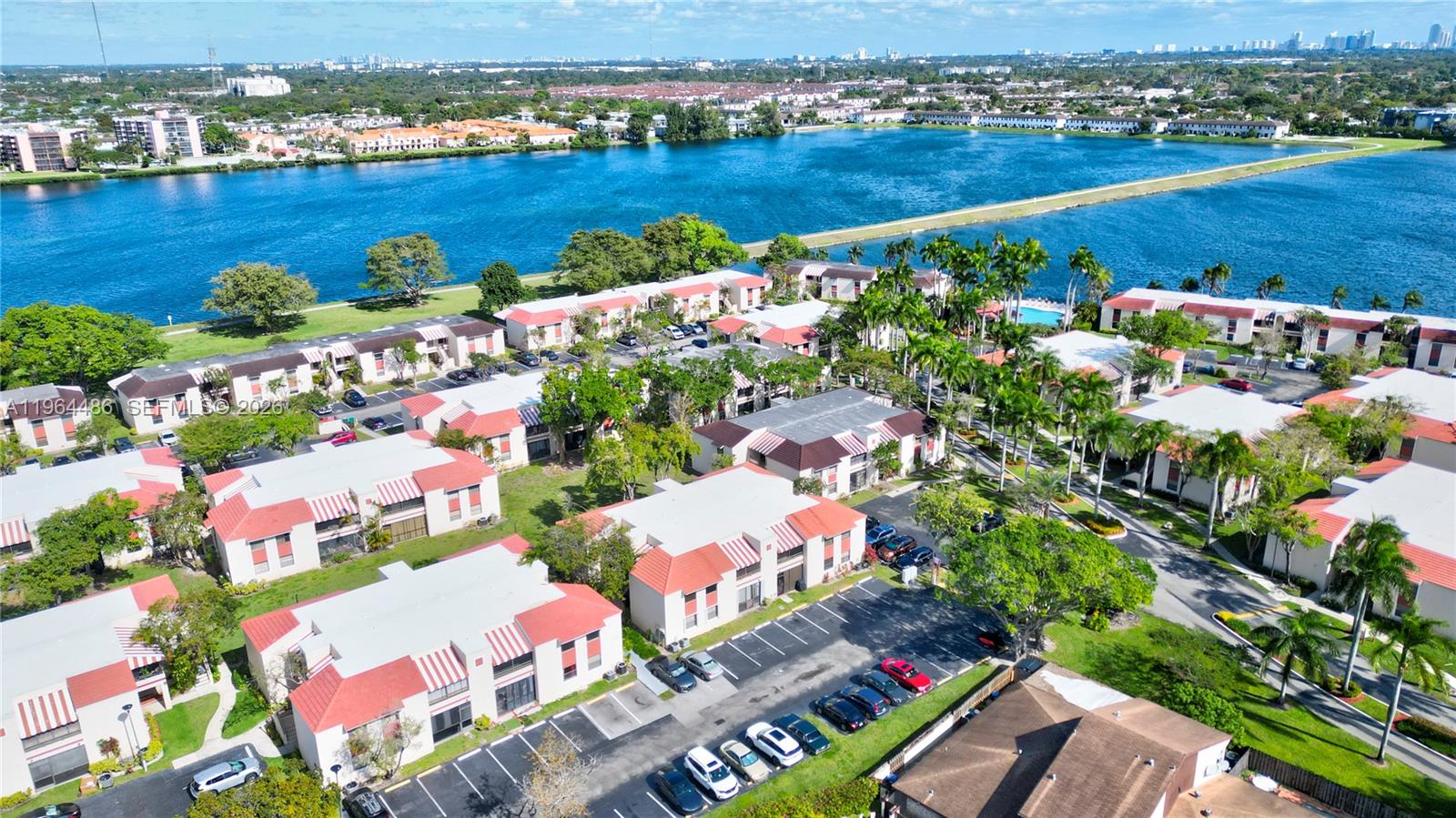 QUATRAINE CONDO II PH III - Residential