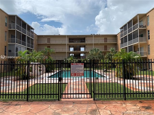 Photo 1 of 19 — 4848 NW 24th Ct 202, Lauderdale Lakes, FL 33313
