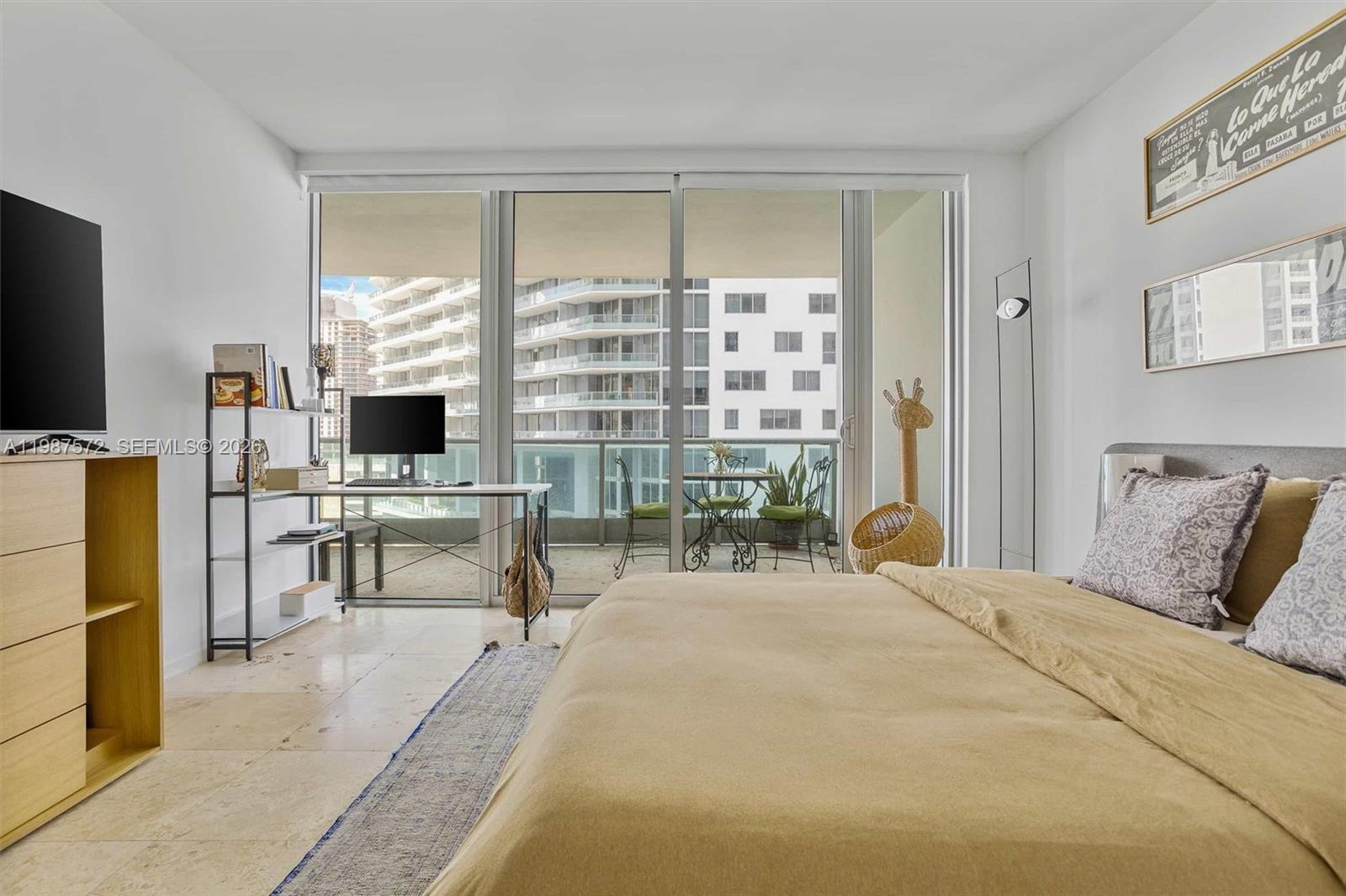 Jade Brickell - Residential