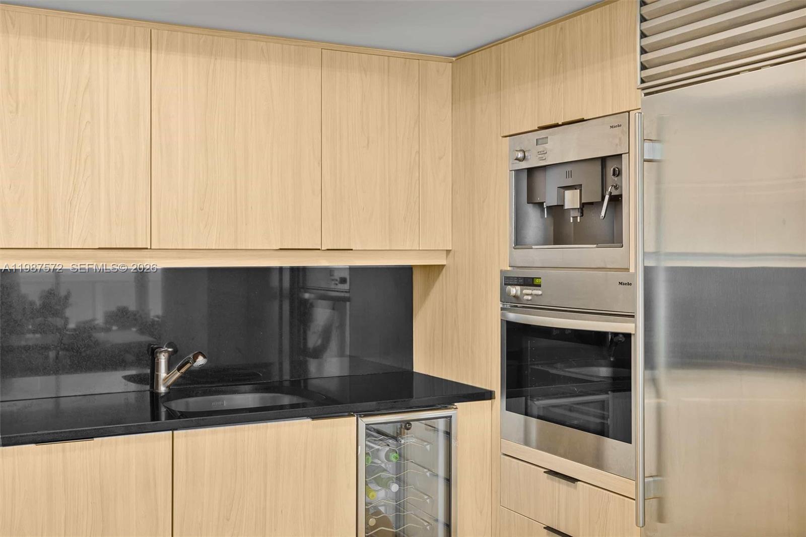 Jade Brickell - Residential