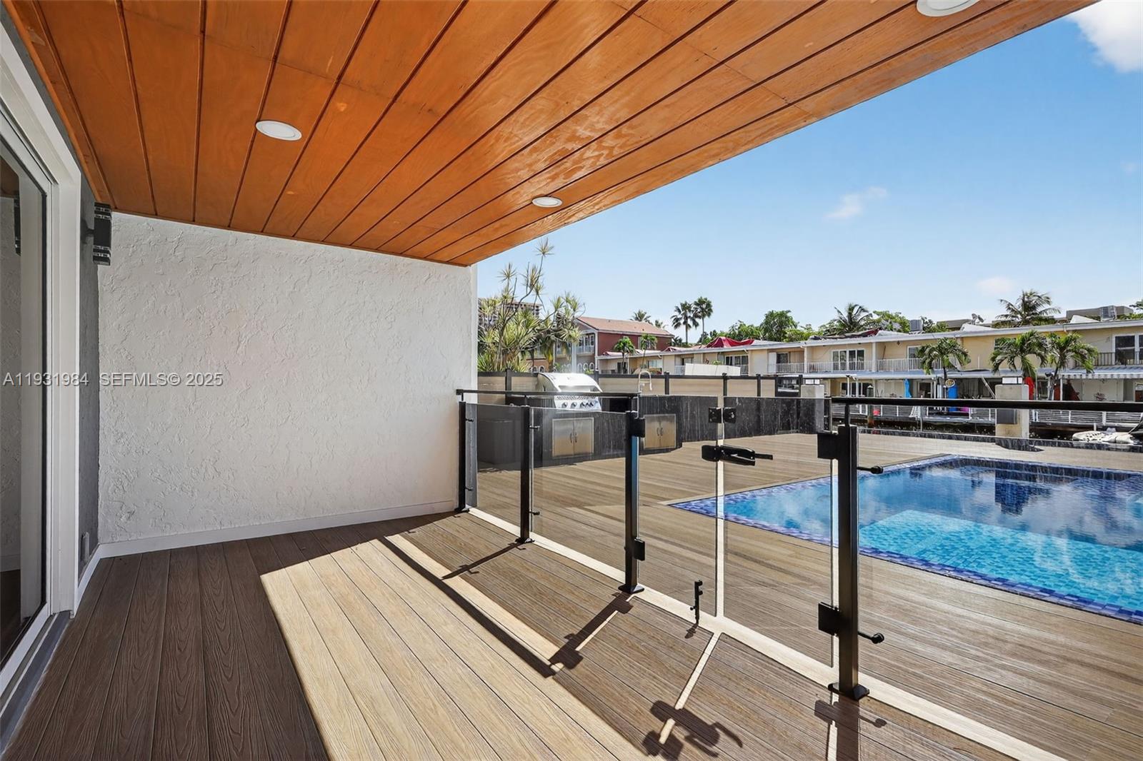 EASTERN SHORES 2ND ADDN - Residential Lease