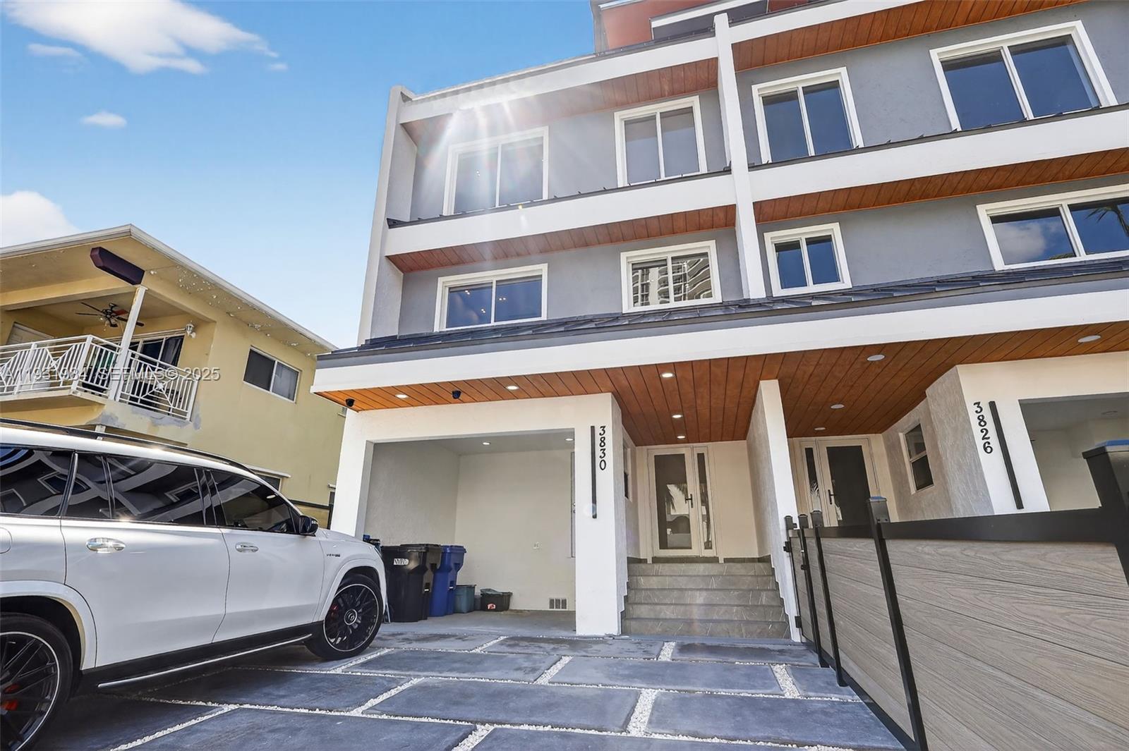 EASTERN SHORES 2ND ADDN - Residential Lease