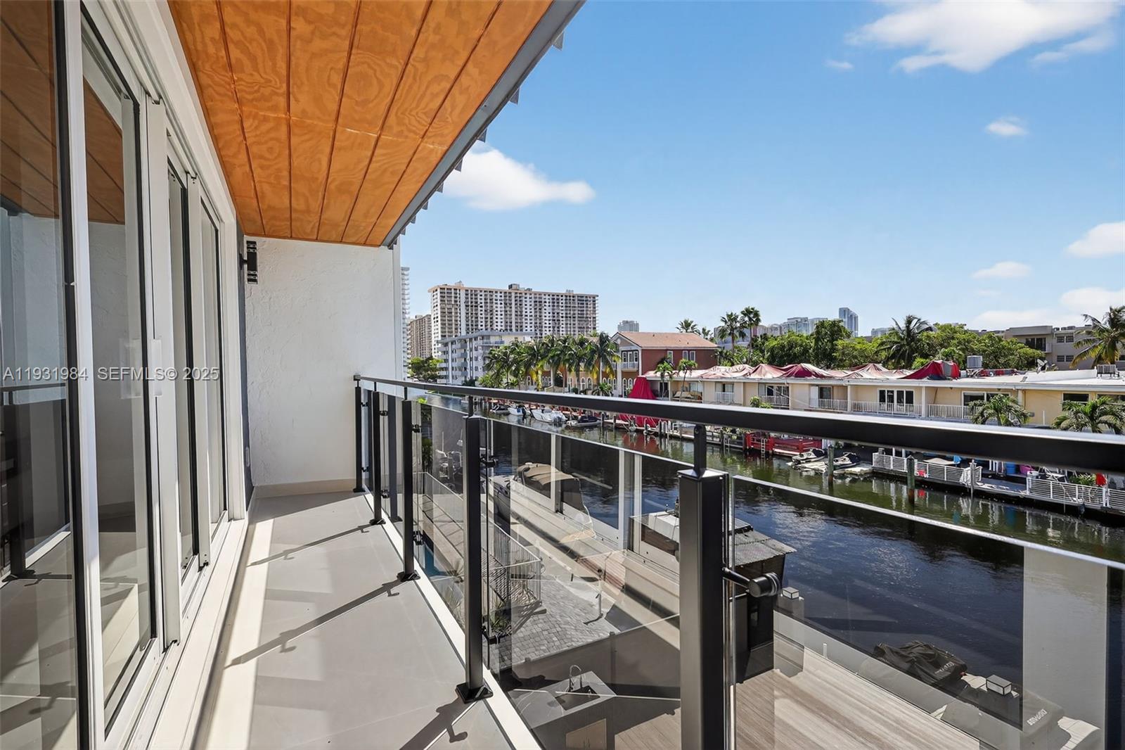 EASTERN SHORES 2ND ADDN - Residential Lease