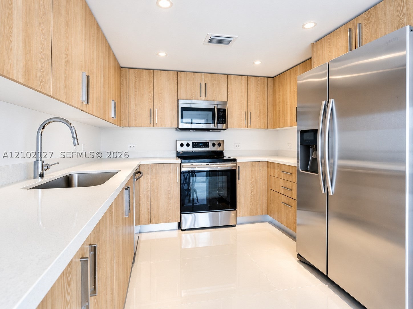 1100 100th St 302