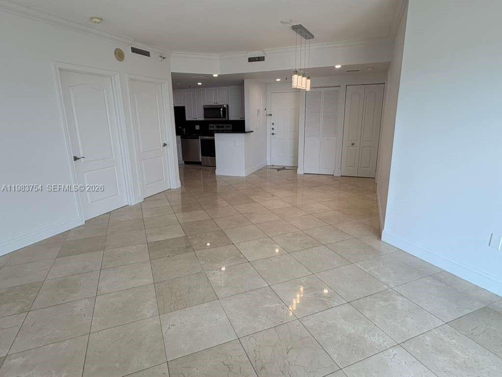 GABLES VIEW CONDO - Residential Lease