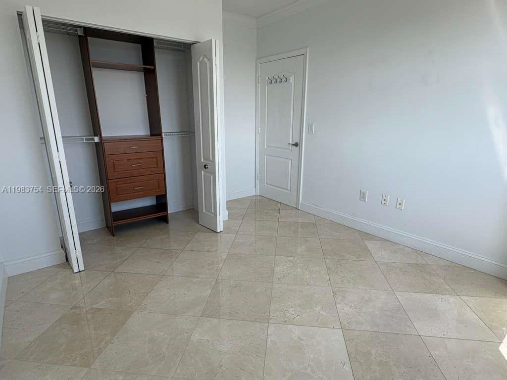 GABLES VIEW CONDO - Residential Lease