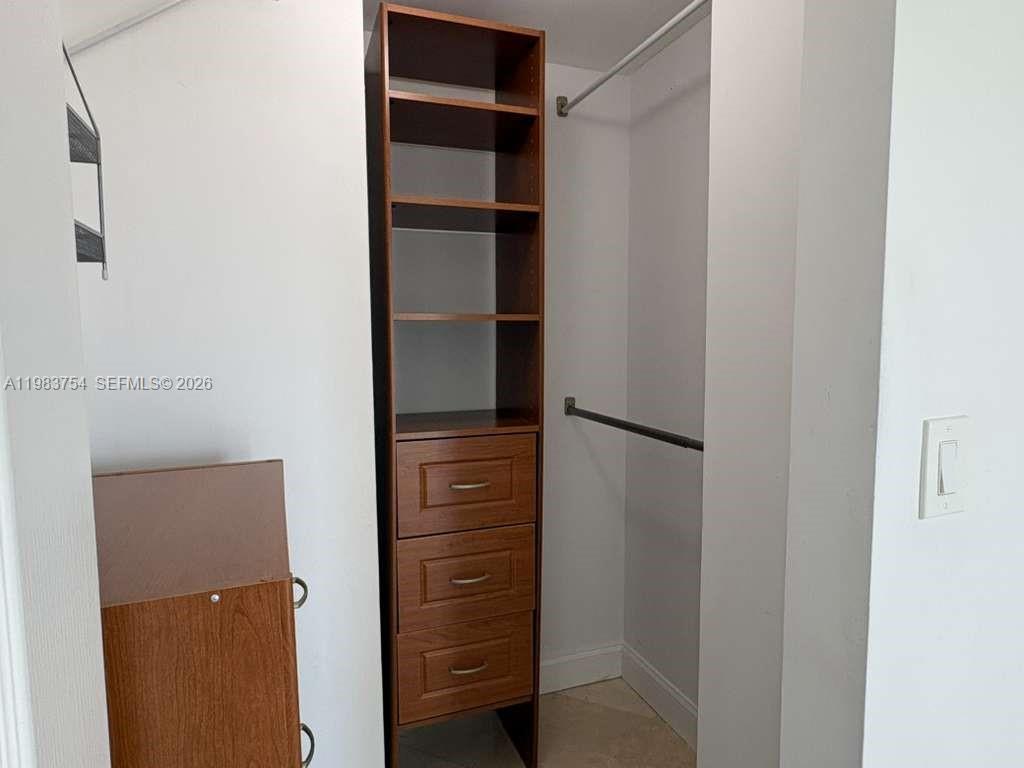 GABLES VIEW CONDO - Residential Lease