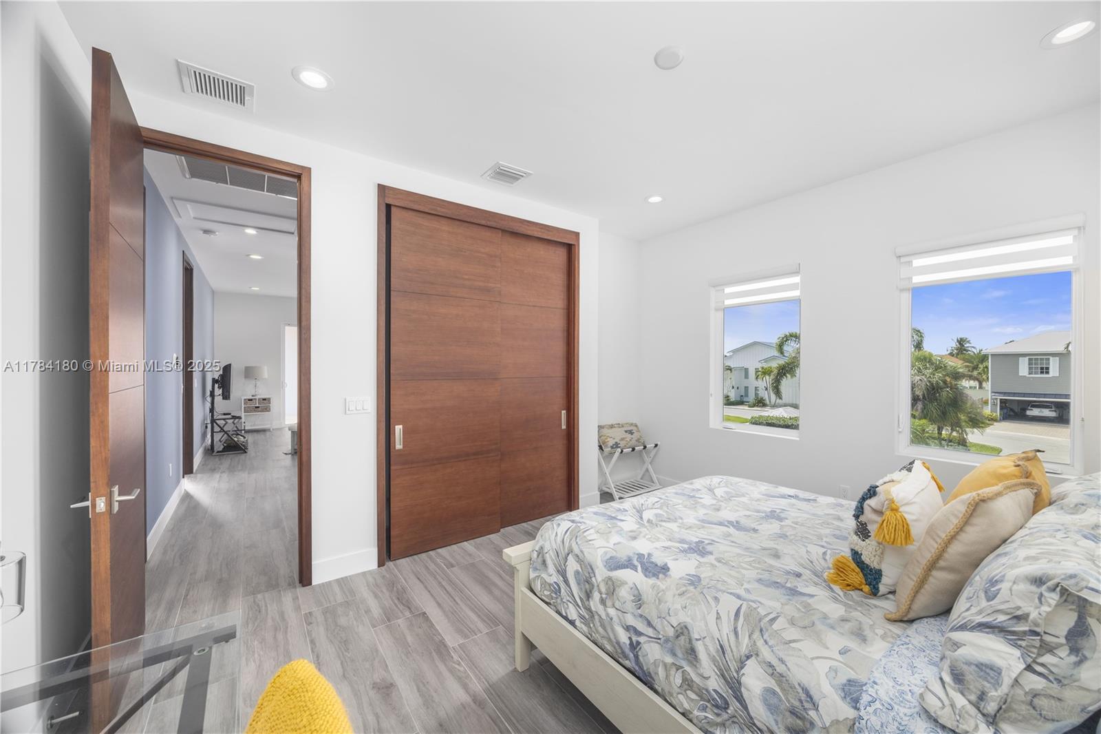 XANADU BY THE SEA - Residential