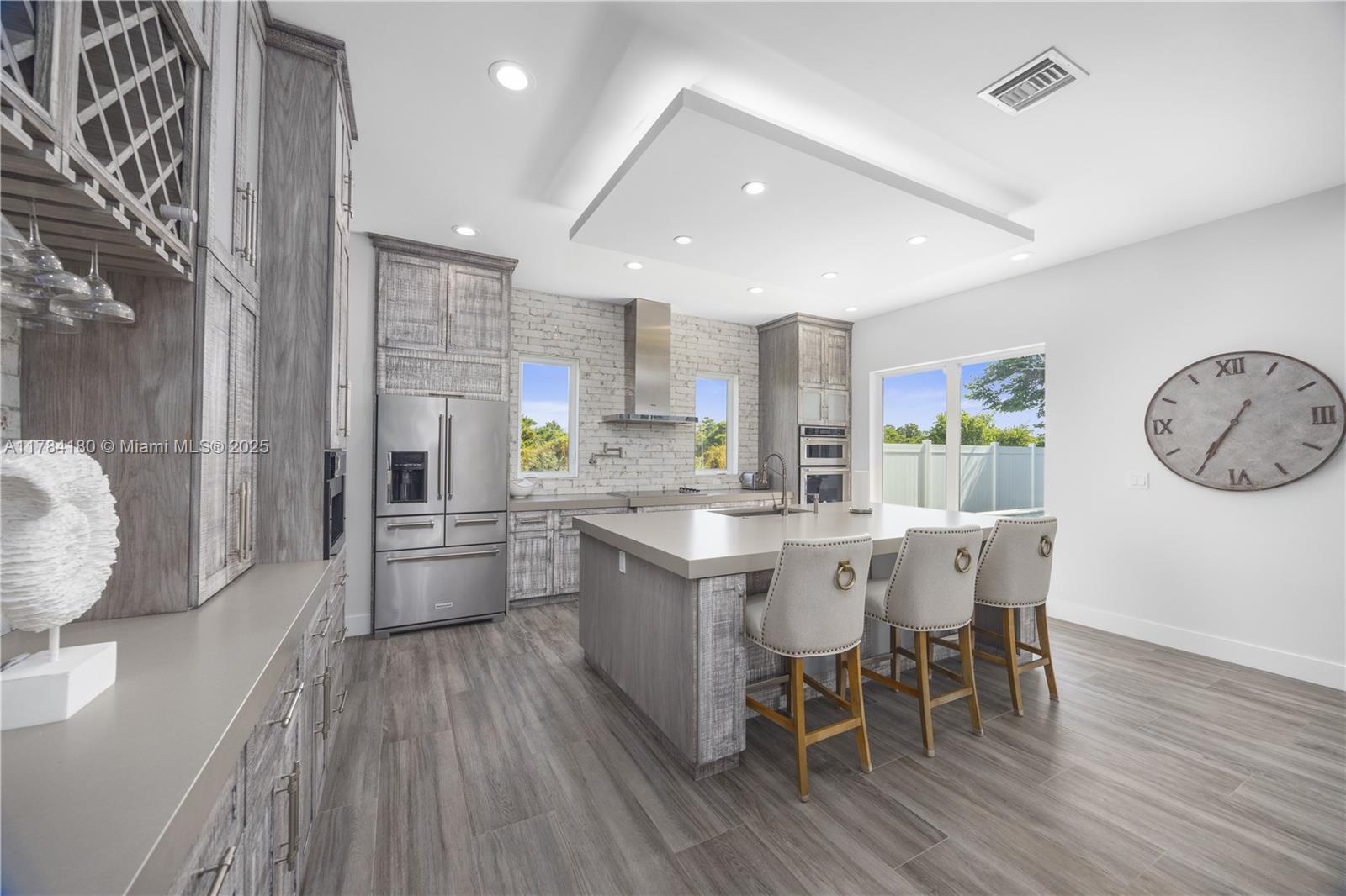 XANADU BY THE SEA - Residential