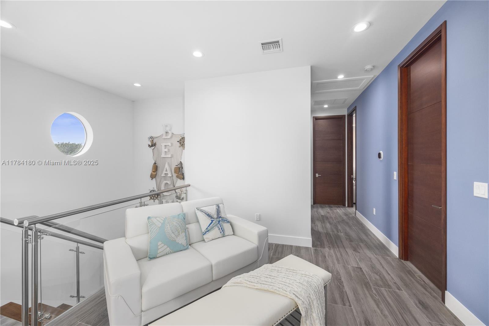 XANADU BY THE SEA - Residential