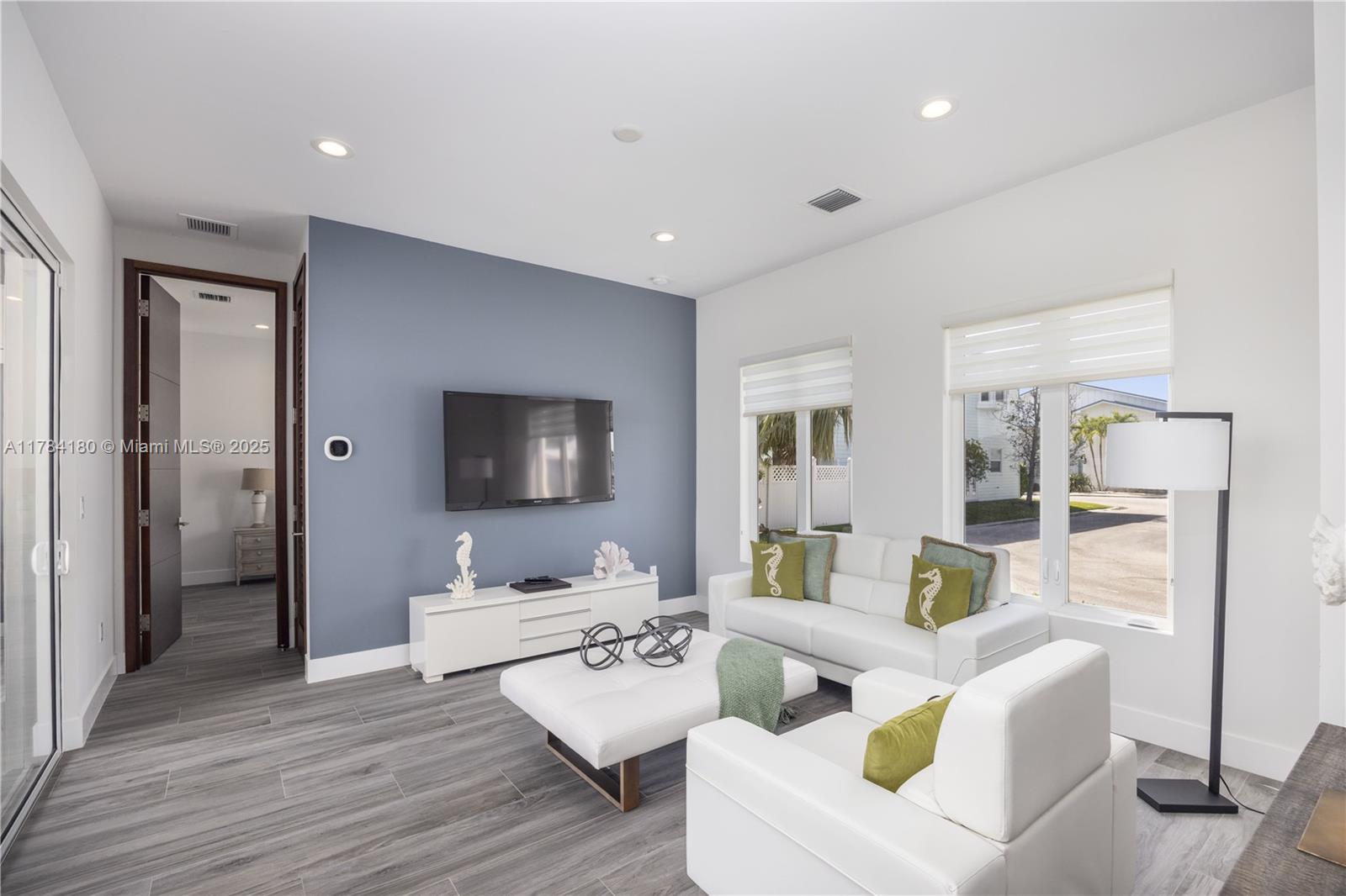 XANADU BY THE SEA - Residential