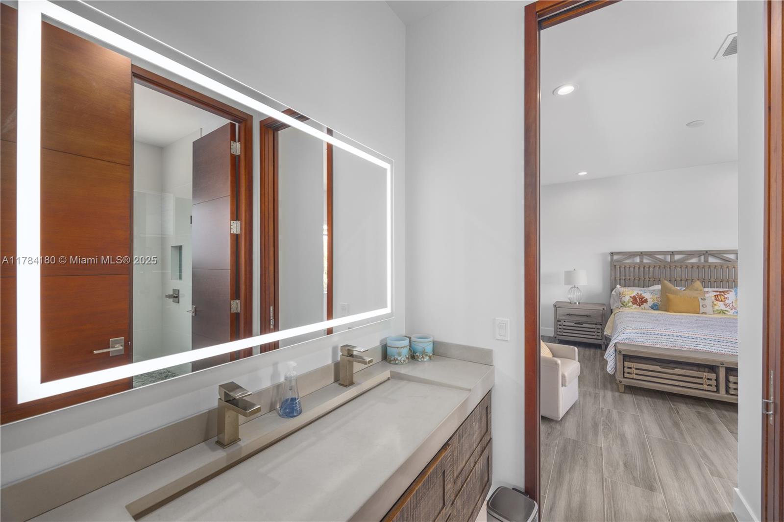XANADU BY THE SEA - Residential