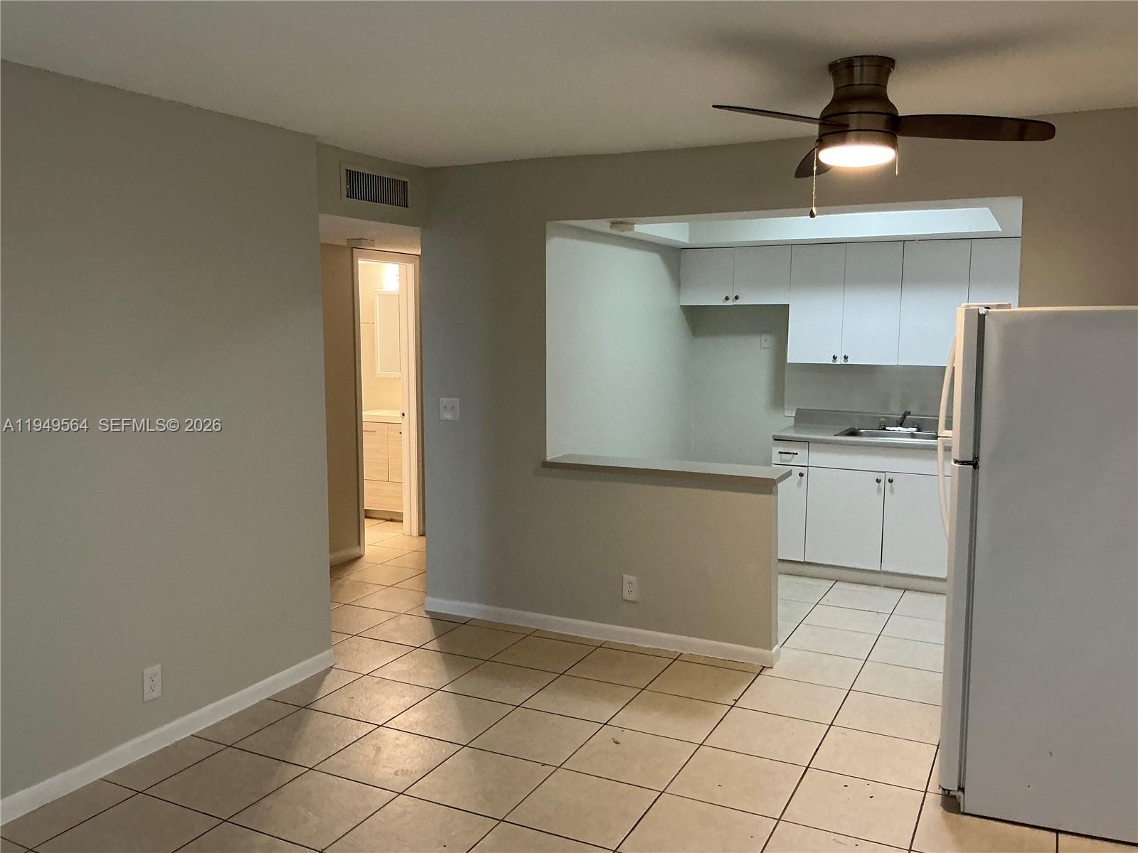 PADGETT & JOHNSON - Residential Lease
