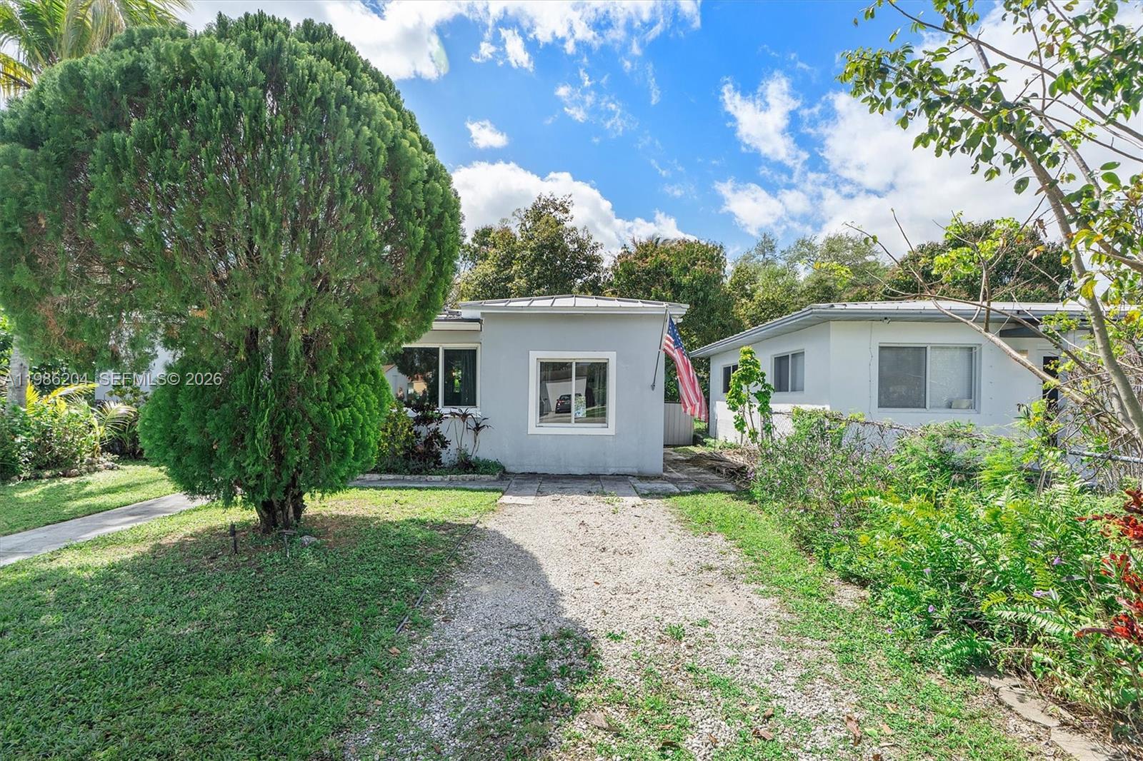 LA PALOMA - Residential