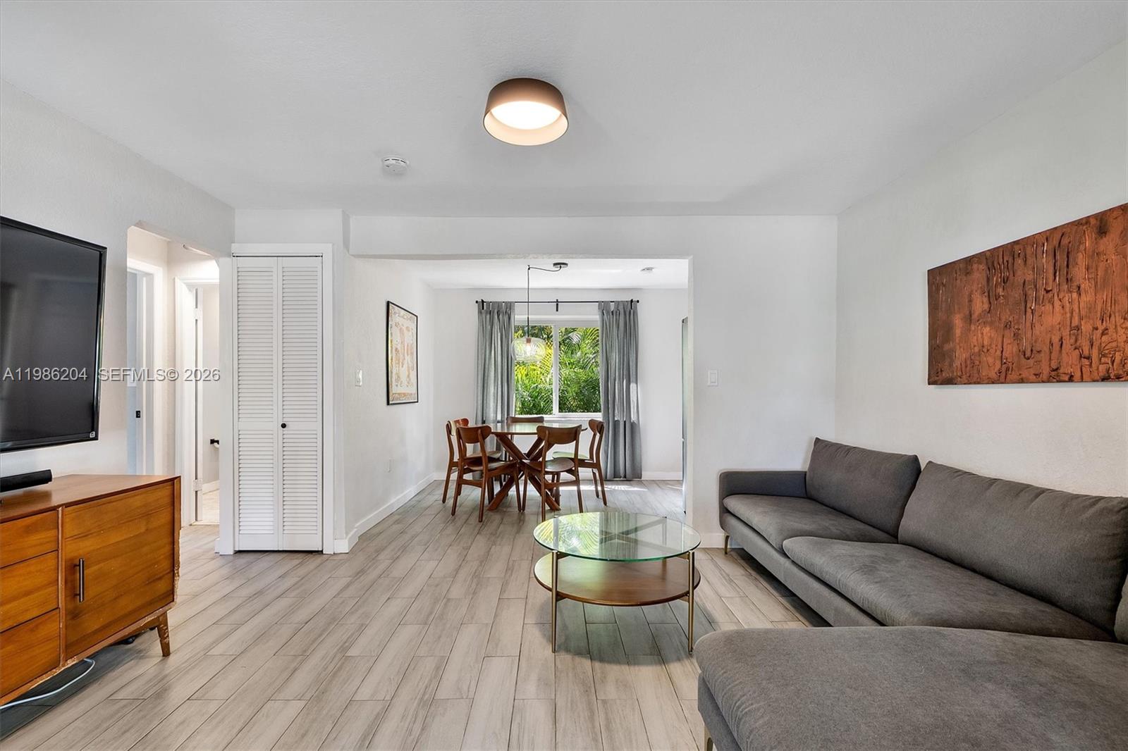 LA PALOMA - Residential