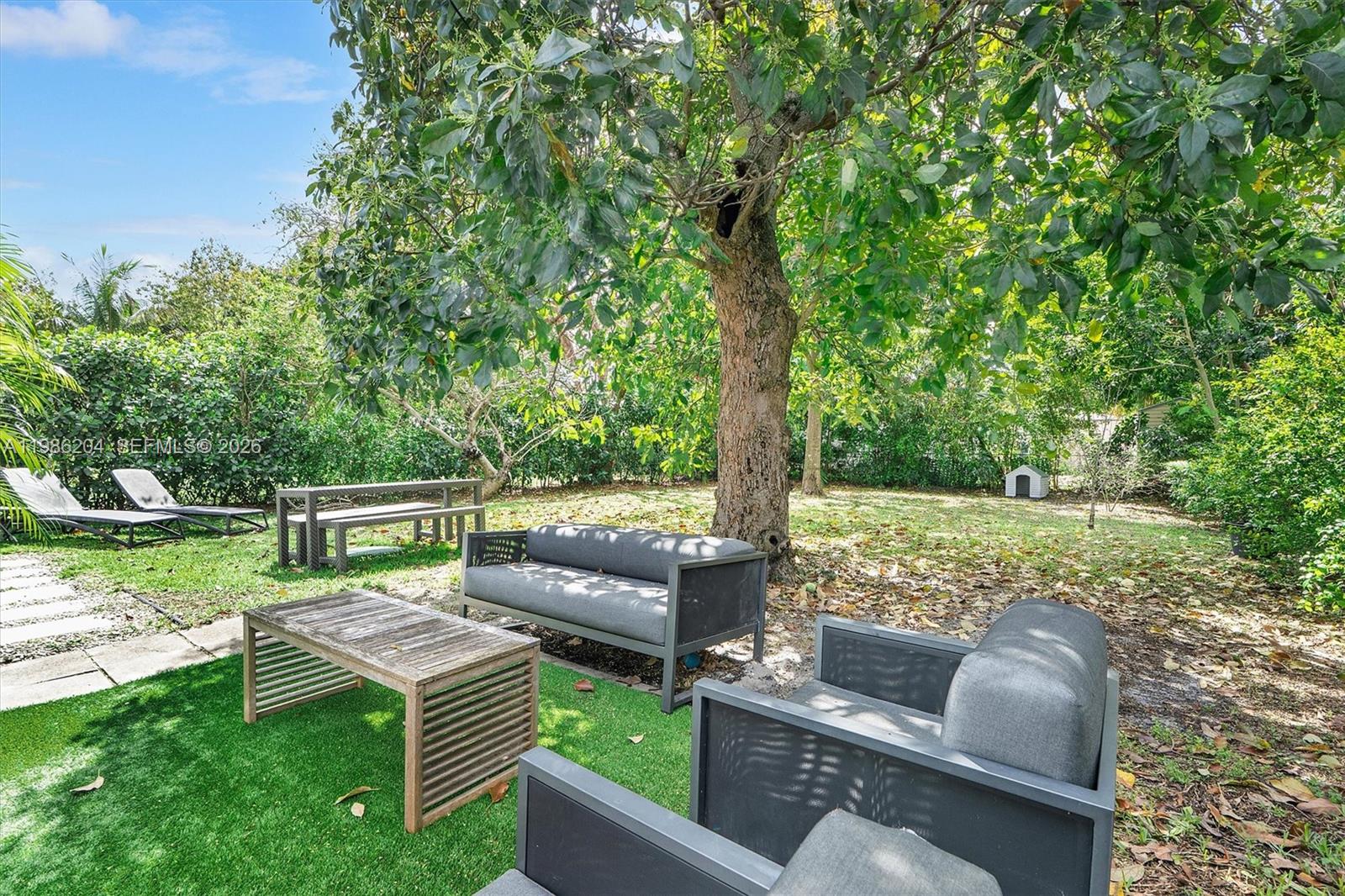 LA PALOMA - Residential