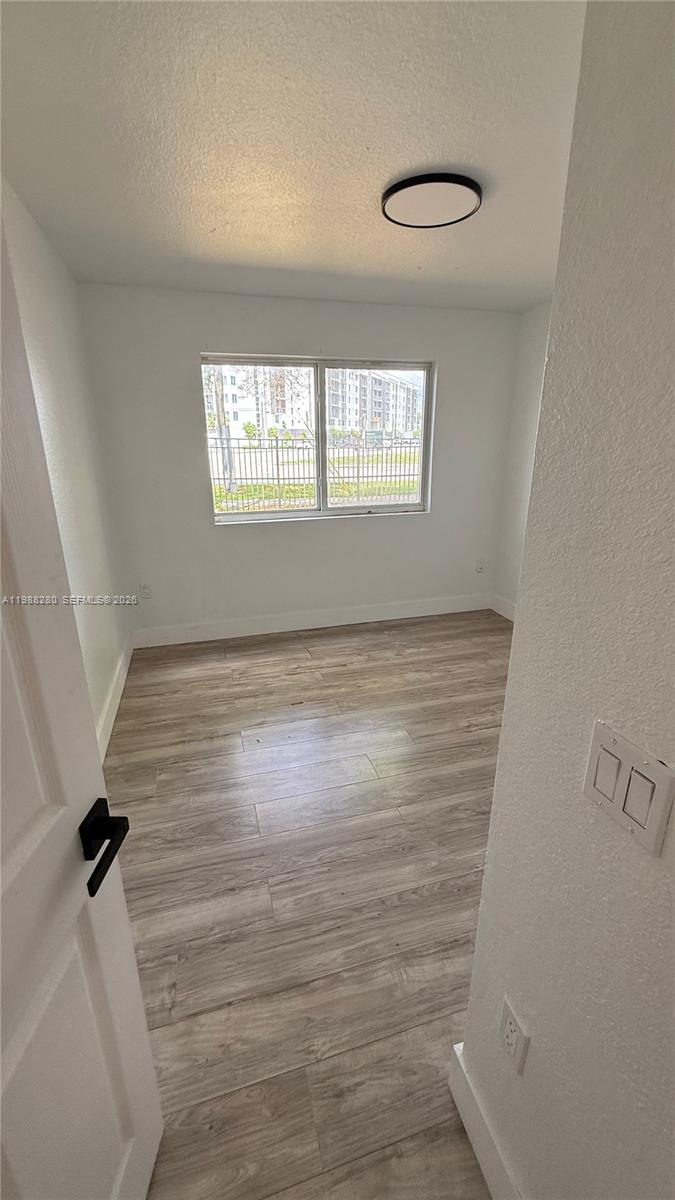 VISTA TRACE 2 CONDO - Residential Lease