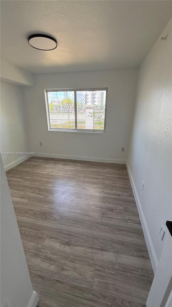 VISTA TRACE 2 CONDO - Residential Lease