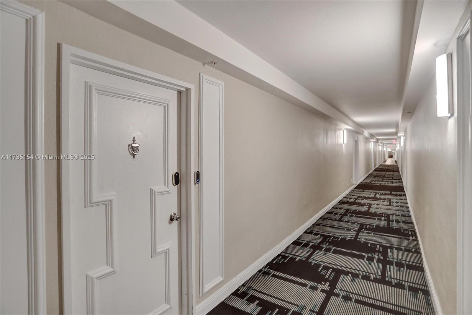5600 CONDO - Residential