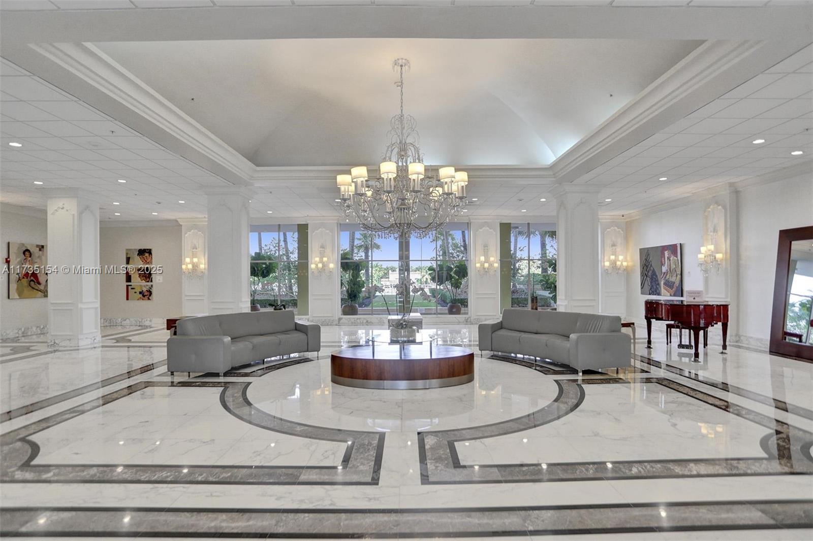 5600 CONDO - Residential