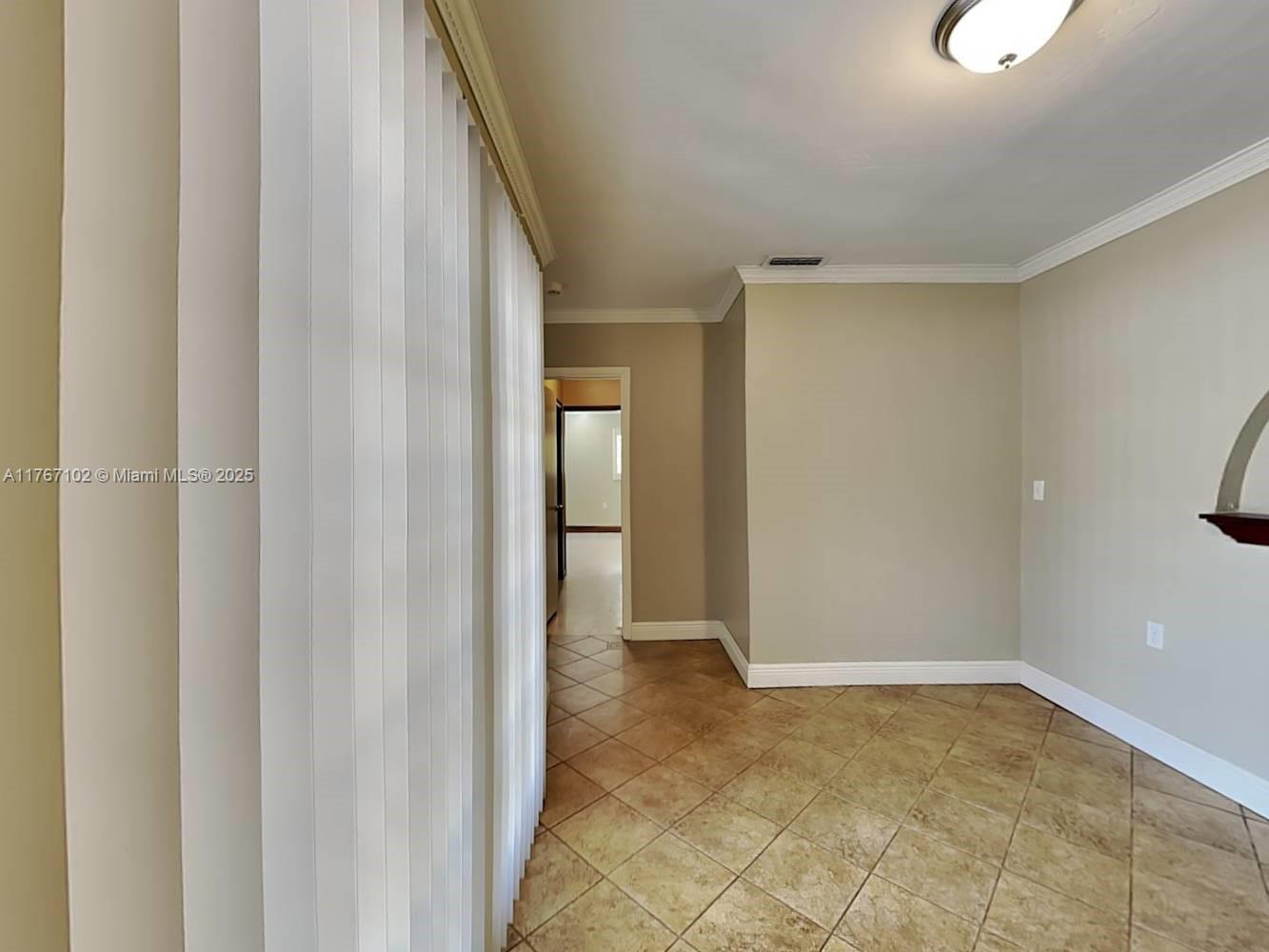 LAKE WYMAN SHORES - Residential Lease