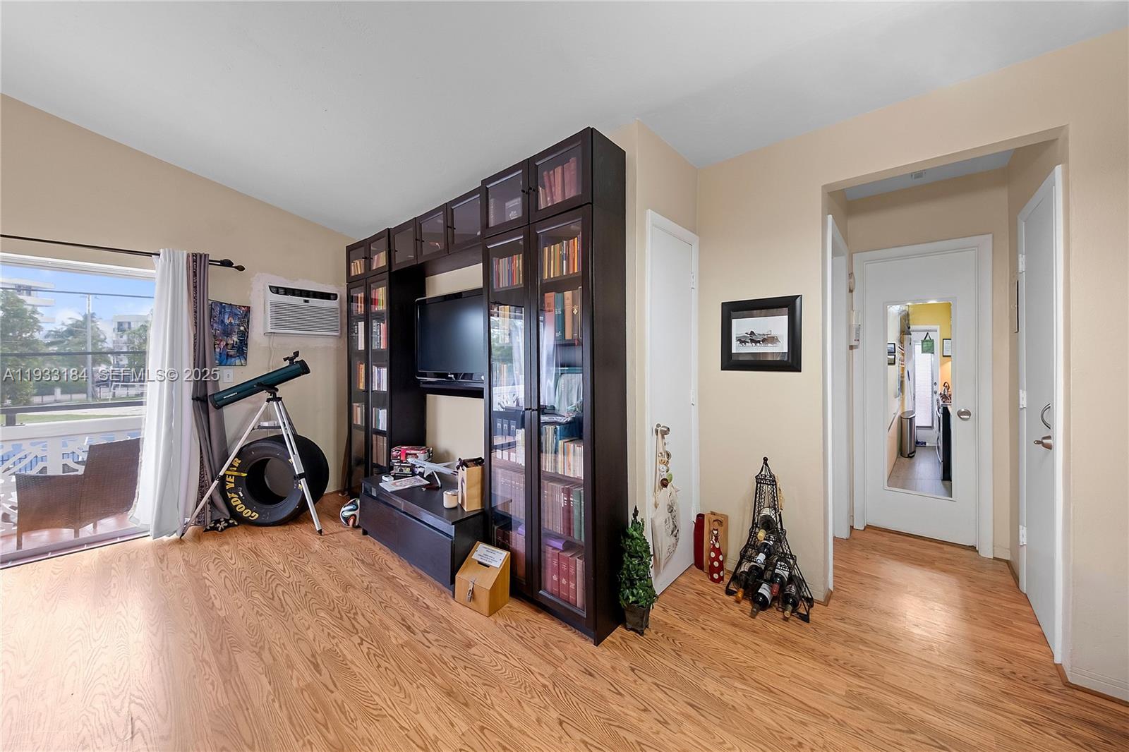 CREEK CLUB # 3 CONDO - Residential