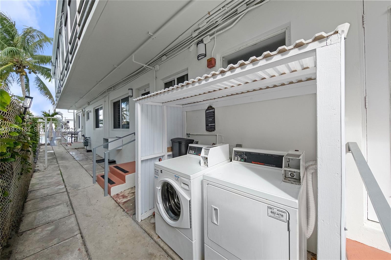 CREEK CLUB # 3 CONDO - Residential